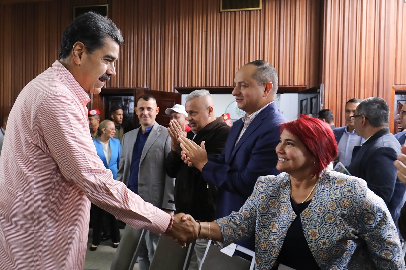 Maduro designa a una nueva ministra de turismo